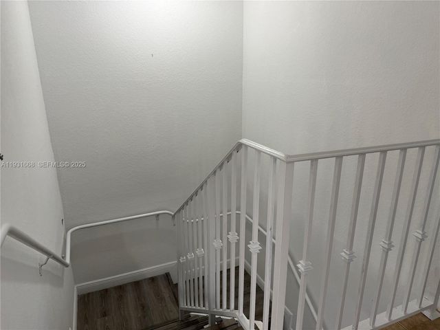 7402 NW 179th Ter 0, Hialeah, FL 33015