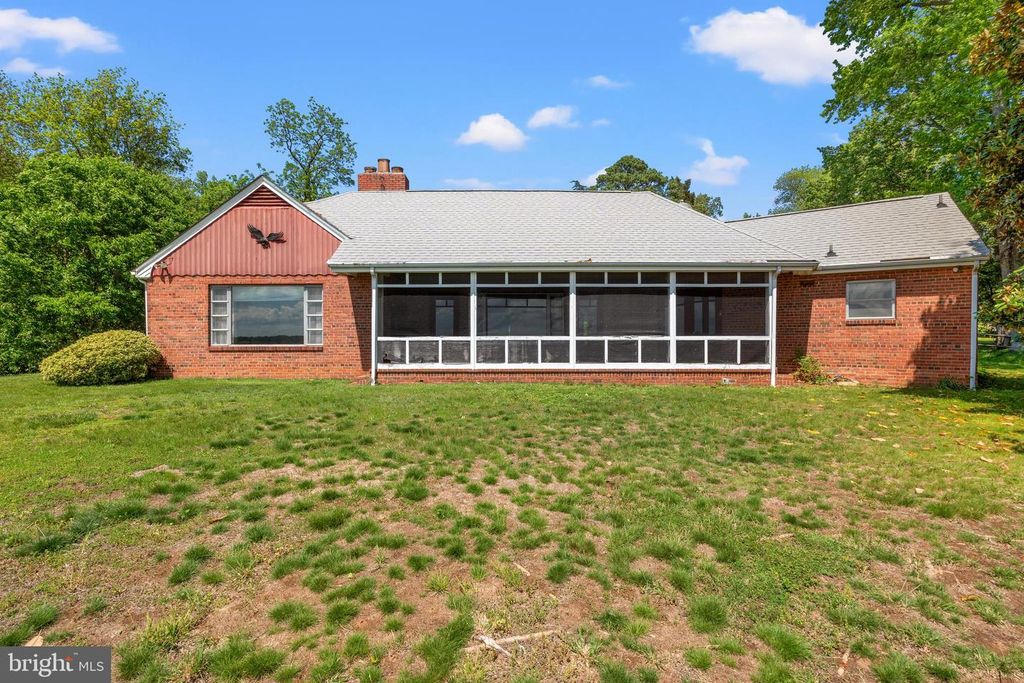 9901 INDIAN QUEEN POINT RD, Fort Washington, MD 20744