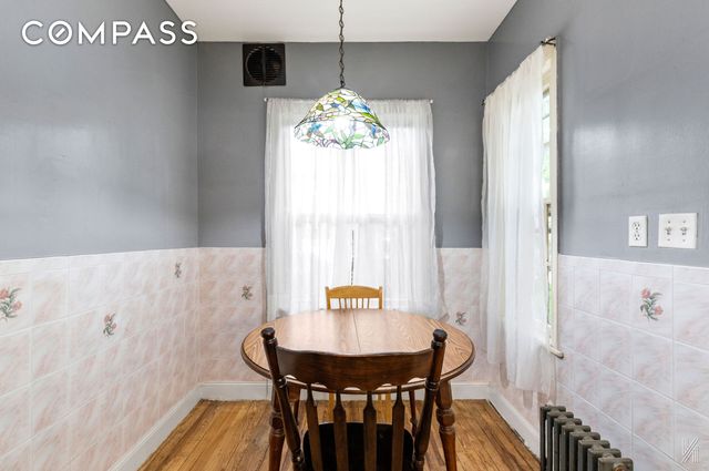 34-32 84th Street, New York City, NY 11372
