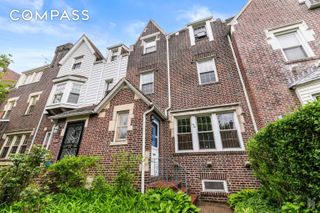 34-32 84th Street, New York City, NY 11372