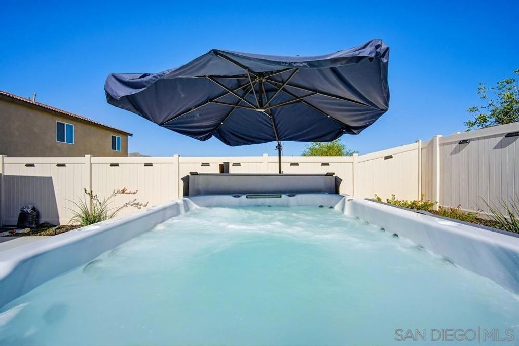 Image 50 of property listing at 32046 Prairie Crossing Dr, Winchester, CA 92596