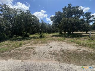 1031 Hollybrook Drive, Inez, TX 77968