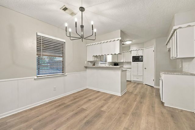 4306 Longhorn Drive, Baytown, TX 77521
