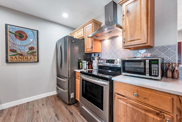 1301 Sanders Road, Kissee Mills, MO 65680