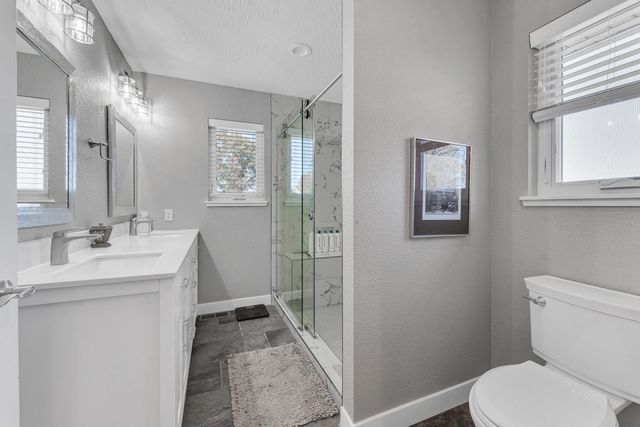 1301 Sanders Road, Kissee Mills, MO 65680