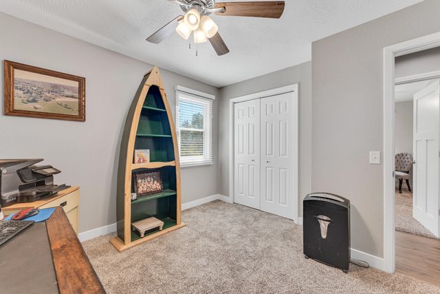1301 Sanders Road, Kissee Mills, MO 65680