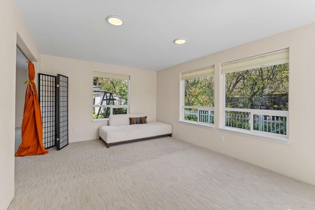 620 NW Morgan Lane, Grants Pass, OR 97526