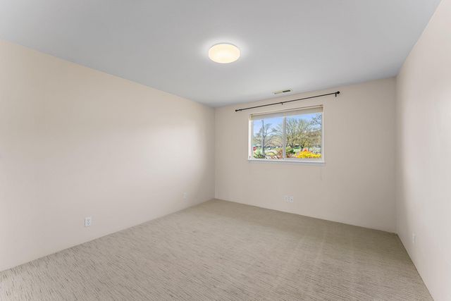 620 NW Morgan Lane, Grants Pass, OR 97526