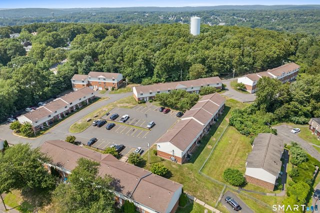 501 Scott Road 24, Waterbury, CT 06705