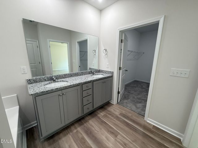 379 Bonsai Way, Four Oaks, NC 27524
