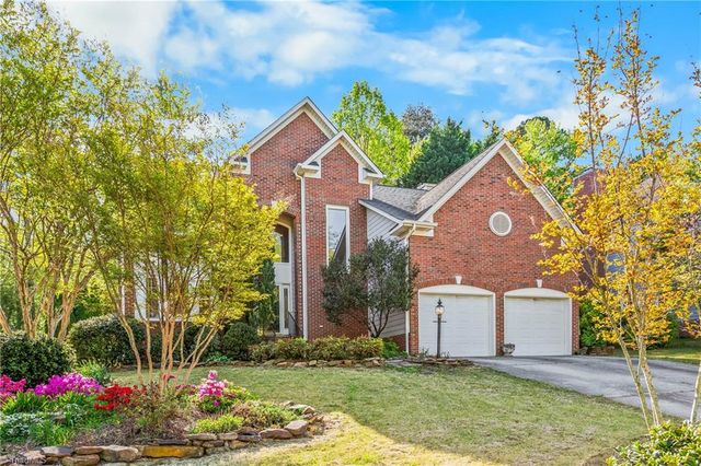 4810 Weston Place, Jamestown, NC 27282