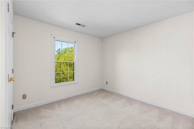 4810 Weston Place, Jamestown, NC 27282