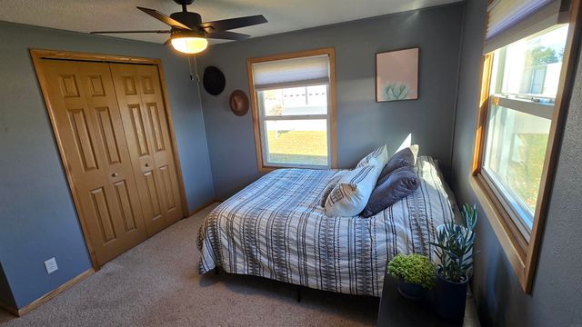 320 Pine Street, Osage, IA 50461