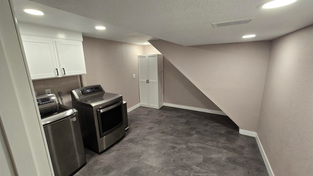 320 Pine Street, Osage, IA 50461