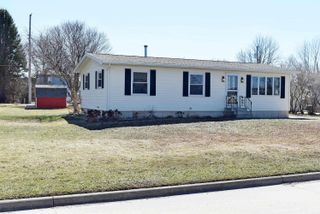 320 Pine Street, Osage, IA 50461