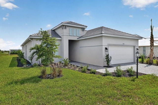 7700 BLUE MOON RUN, Sarasota, FL 34241