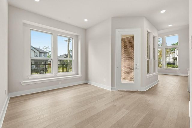 304 Fields Lane, Montgomery, TX 77316