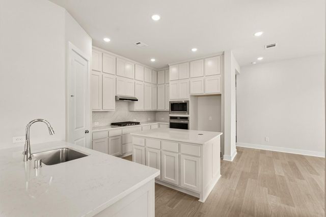 304 Fields Lane, Montgomery, TX 77316