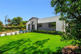 20100 Hatteras Street, Woodland Hills, CA 91367