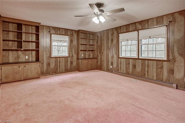 4202 Beaumont Drive, Sophia, NC 27350