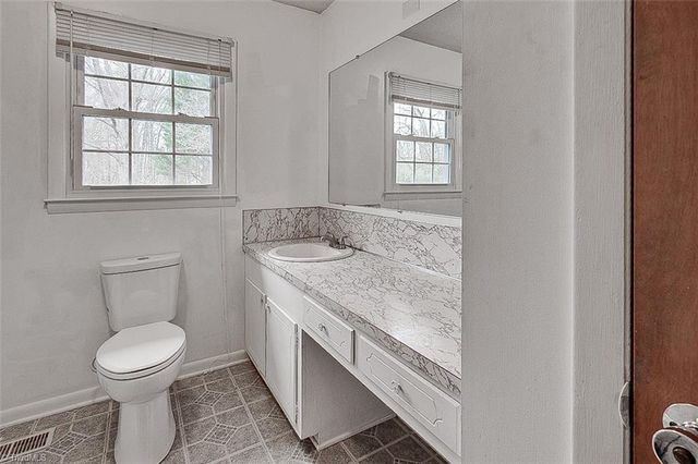 4202 Beaumont Drive, Sophia, NC 27350