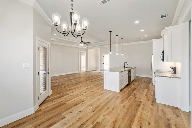 502 Limestone Circle, Mabank, TX 75147