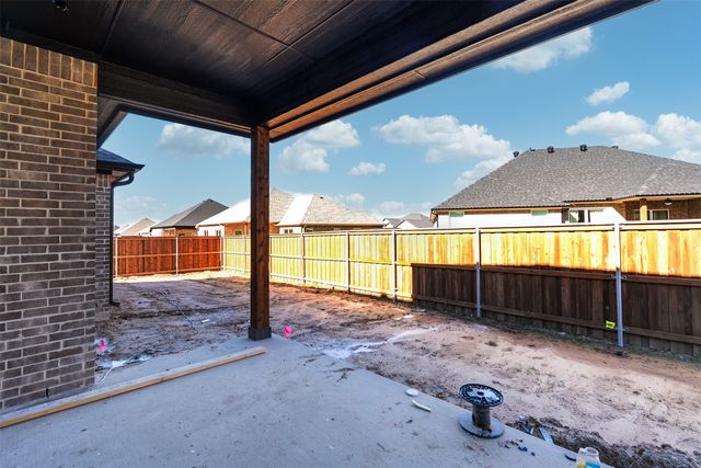 502 Limestone Circle, Mabank, TX 75147