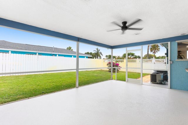 3905 Flag Drive, Palm Beach Gardens, FL 33410