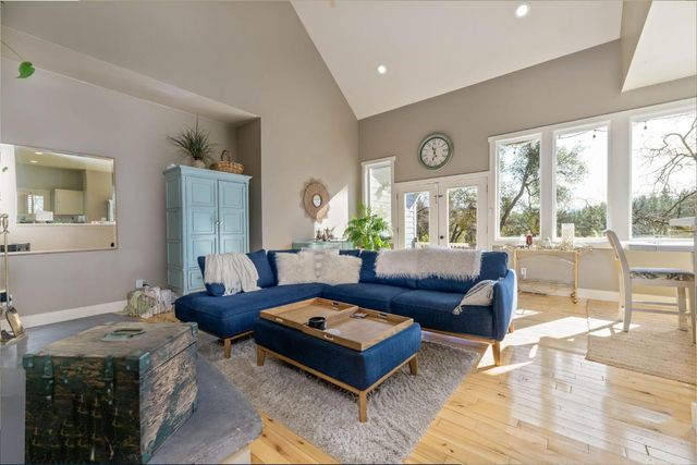 13579 Haas Ct, Rough And Ready, CA 95975