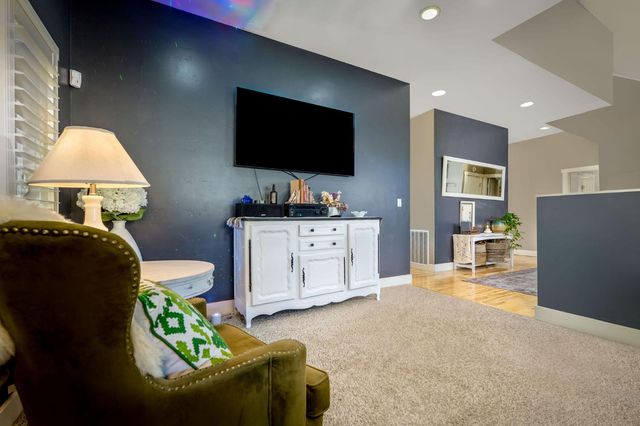 13579 Haas Ct, Rough And Ready, CA 95975