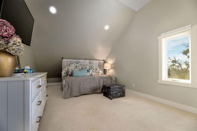 13579 Haas Ct, Rough And Ready, CA 95975