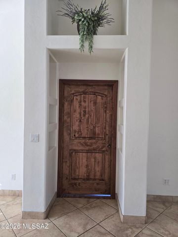 9035 E Calle Kuehn, Tucson, AZ 85715