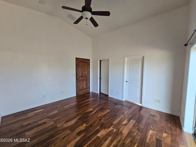 9035 E Calle Kuehn, Tucson, AZ 85715