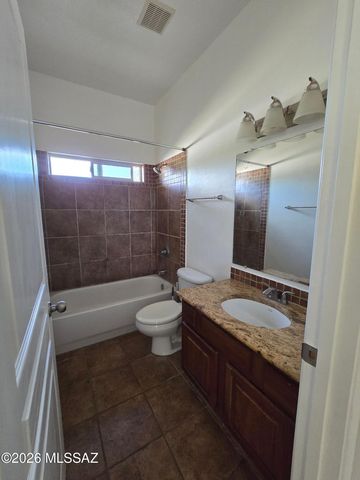 9035 E Calle Kuehn, Tucson, AZ 85715