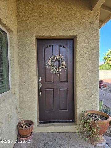 9035 E Calle Kuehn, Tucson, AZ 85715