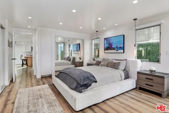 1255 Palisades Beach Road, Santa Monica, CA 90401