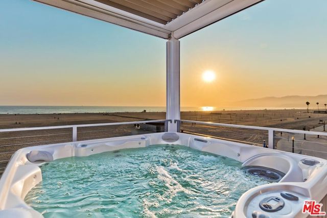 1255 Palisades Beach Road, Santa Monica, CA 90401