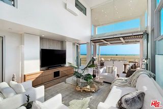 1255 Palisades Beach Road, Santa Monica, CA 90401
