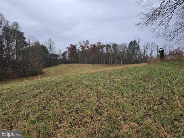 729 CELT RD, Stanardsville, VA 22973