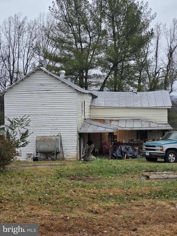 729 CELT RD, Stanardsville, VA 22973