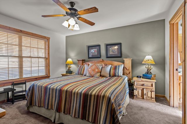 60 Mayberry Circle, Branson West, MO 65737