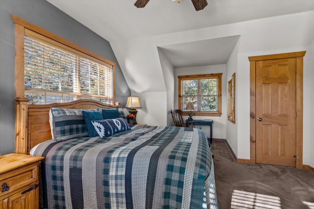 60 Mayberry Circle, Branson West, MO 65737