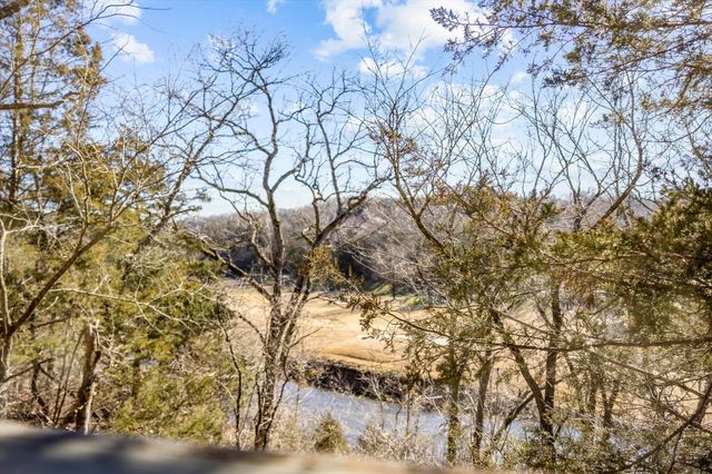 60 Mayberry Circle, Branson West, MO 65737