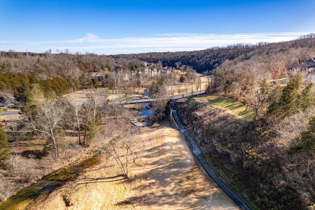 60 Mayberry Circle, Branson West, MO 65737