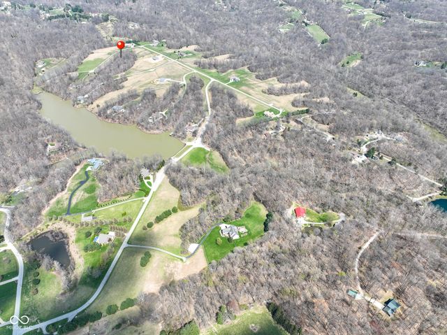 3271 Eagles Point, Martinsville, IN 46151