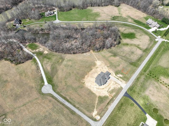 3271 Eagles Point, Martinsville, IN 46151