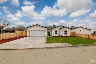 9820 Par Street, Bakersfield, CA 93311