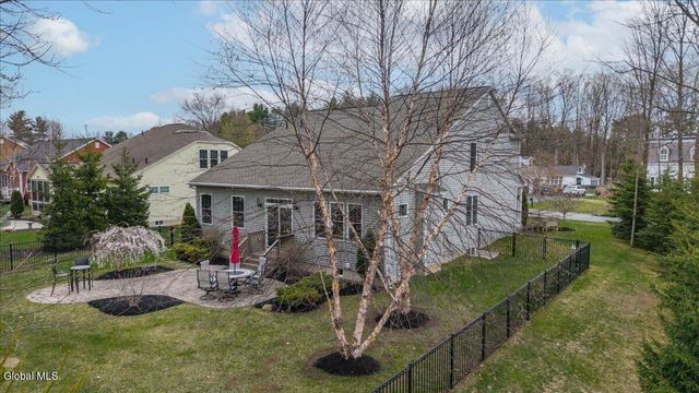 1 Cider Mill Way, Wilton, NY 12866