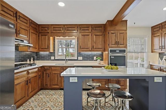 840 Hickory Drive SW, Marietta, GA 30064