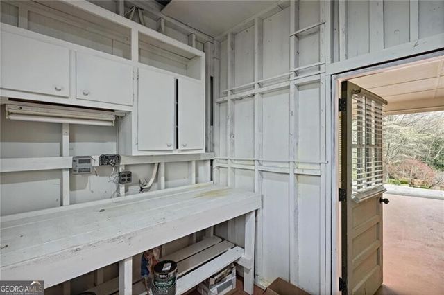 840 Hickory Drive SW, Marietta, GA 30064